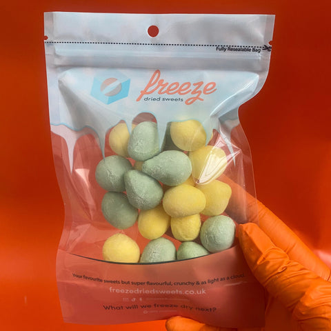 Chewits Xtreme Apple & Lemon Sour Bites (Jelly filled Bon Bons) 50g - Freeze Dried Sweets - Vegetarian, Halal, Vegan, Gluten & Dairy Free